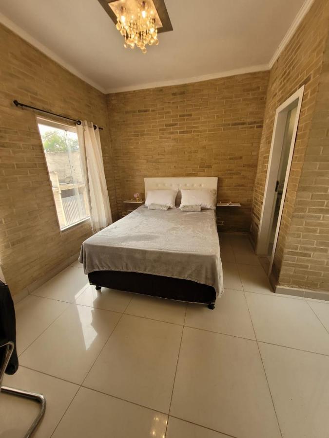 Sobrado 2 Amplo E Confortavel Em Condominio Corumbá Exterior foto